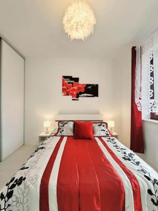 Apartment Sophie 3 Rooms, 2 Bathrooms, 8 Persons Krasków Exterior foto