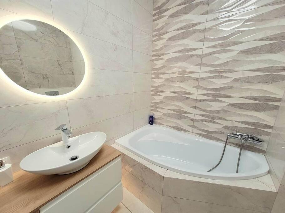 Apartment Sophie 3 Rooms, 2 Bathrooms, 8 Persons Krasków Exterior foto